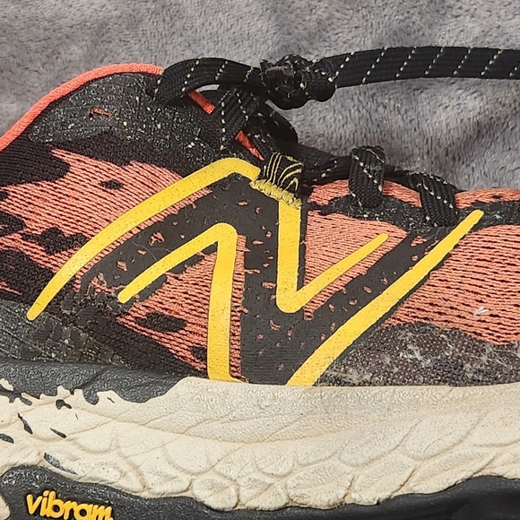 New Balance Shoes Mens 13 Wide 2E Black Red Fresh Foam X Hierro V7 Trail Running - Picture 9 of 13